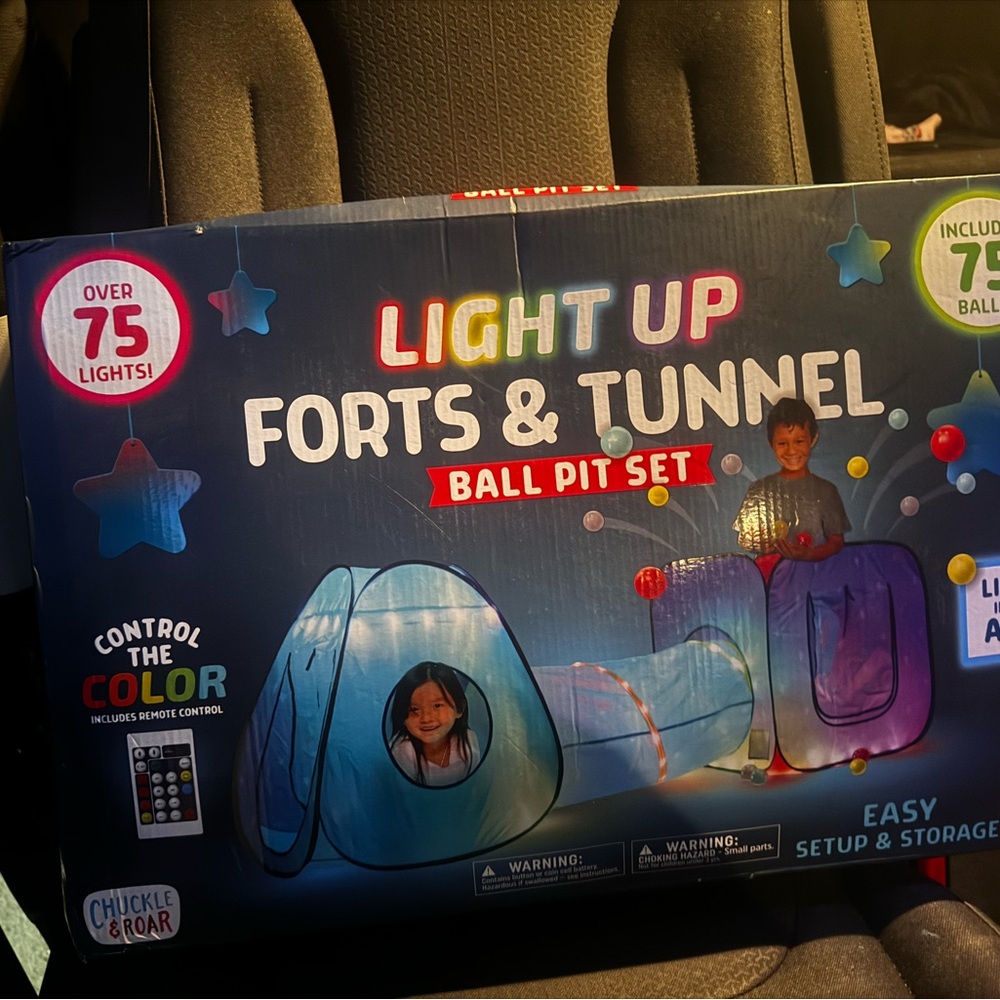 Light Up Forts & Tunnel Ball Pit Set - Blue